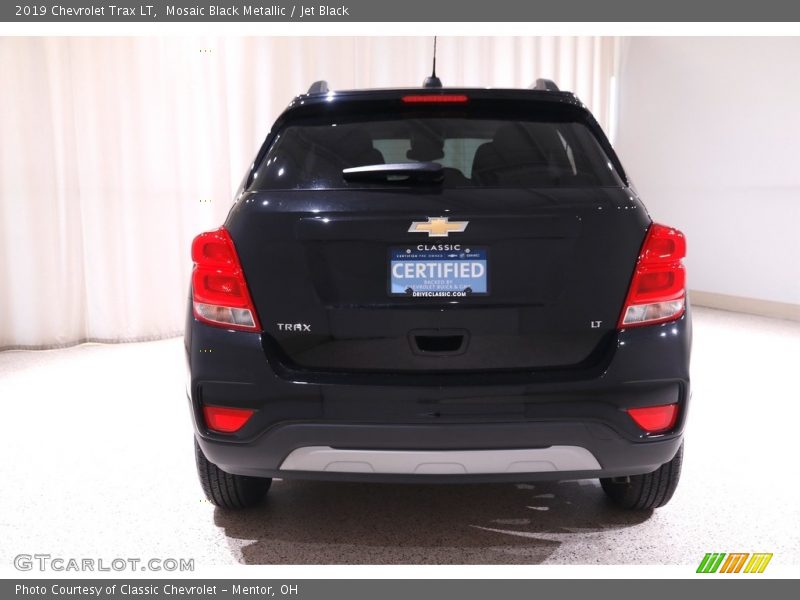 Mosaic Black Metallic / Jet Black 2019 Chevrolet Trax LT