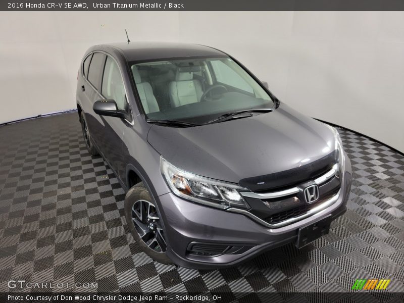 Urban Titanium Metallic / Black 2016 Honda CR-V SE AWD