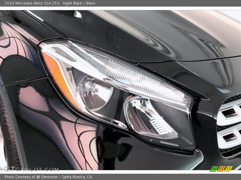 Night Black / Black 2019 Mercedes-Benz GLA 250