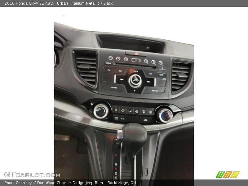 Urban Titanium Metallic / Black 2016 Honda CR-V SE AWD