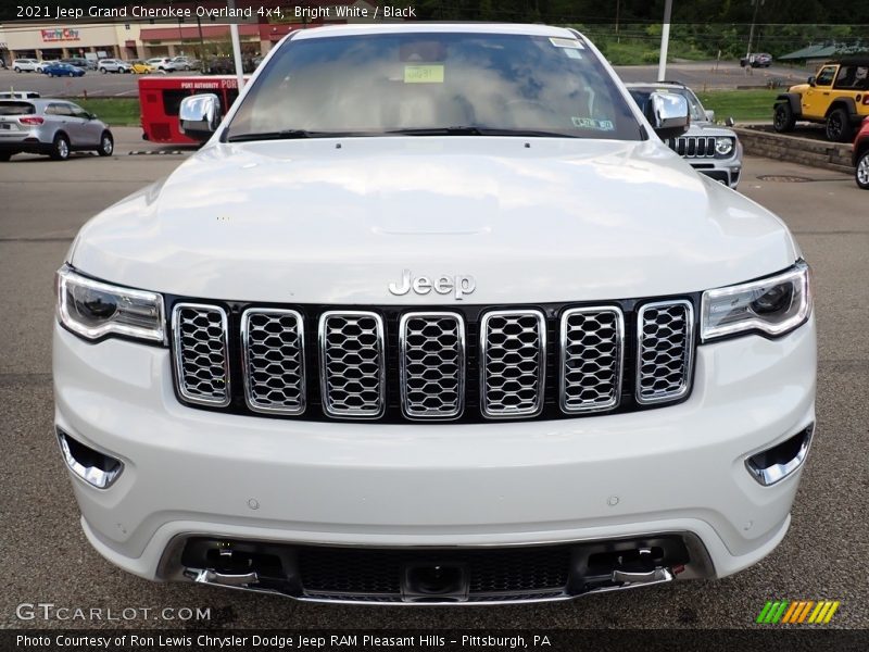 Bright White / Black 2021 Jeep Grand Cherokee Overland 4x4