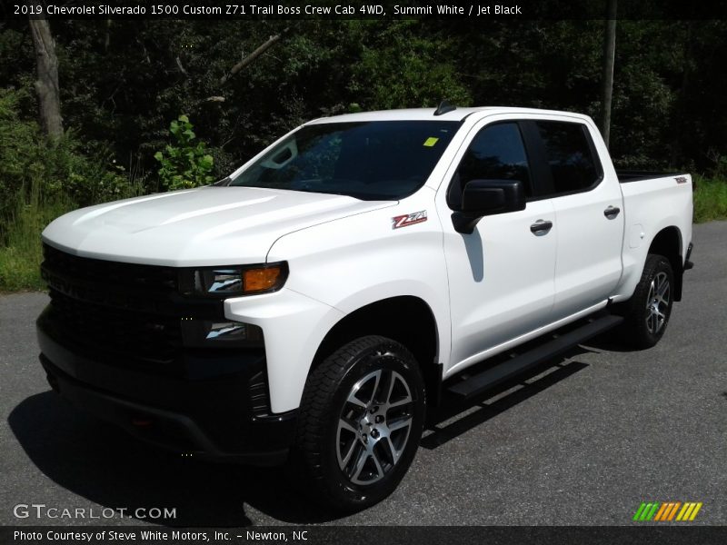 Summit White / Jet Black 2019 Chevrolet Silverado 1500 Custom Z71 Trail Boss Crew Cab 4WD