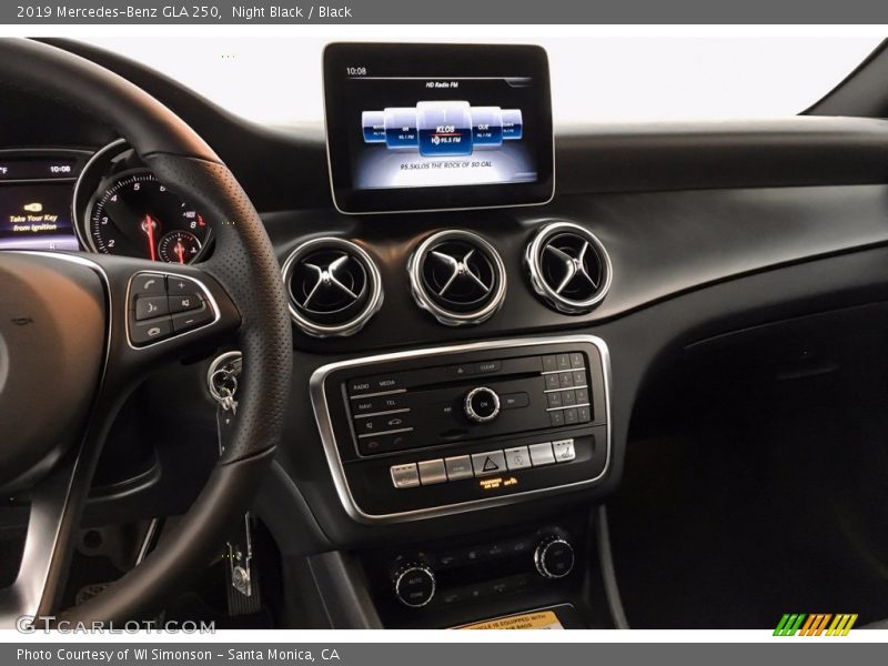 Night Black / Black 2019 Mercedes-Benz GLA 250