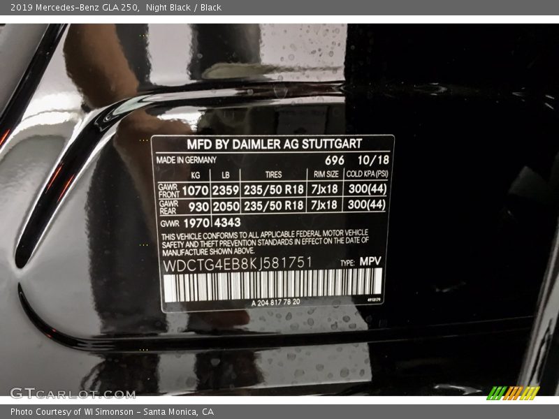 Night Black / Black 2019 Mercedes-Benz GLA 250