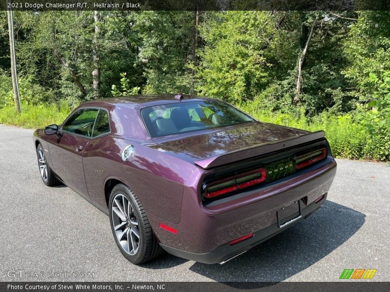 Hellraisin / Black 2021 Dodge Challenger R/T