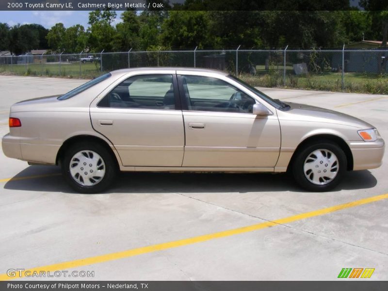Cashmere Beige Metallic / Oak 2000 Toyota Camry LE