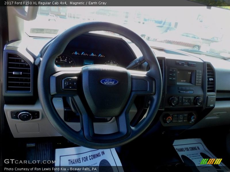 Magnetic / Earth Gray 2017 Ford F150 XL Regular Cab 4x4
