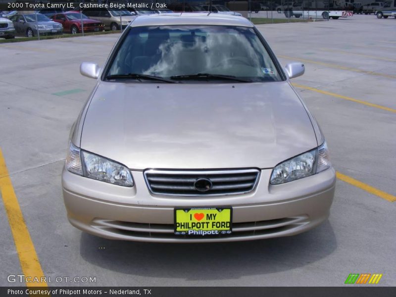 Cashmere Beige Metallic / Oak 2000 Toyota Camry LE