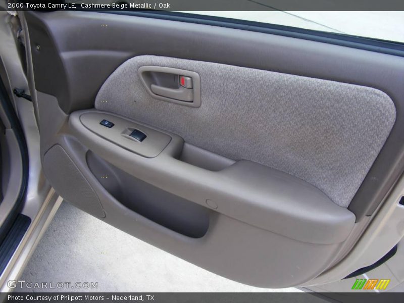 Cashmere Beige Metallic / Oak 2000 Toyota Camry LE