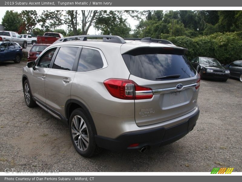 Tungsten Metallic / Warm Ivory 2019 Subaru Ascent Limited