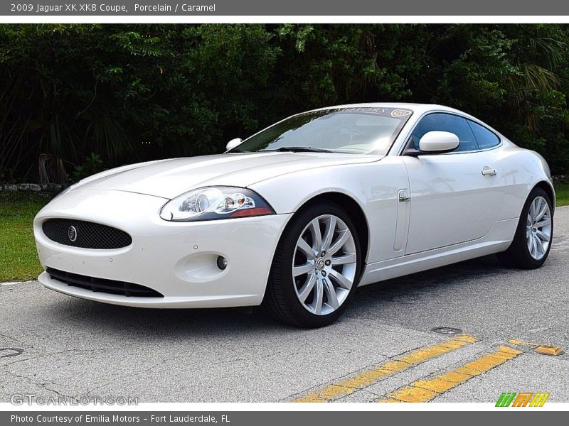Porcelain / Caramel 2009 Jaguar XK XK8 Coupe