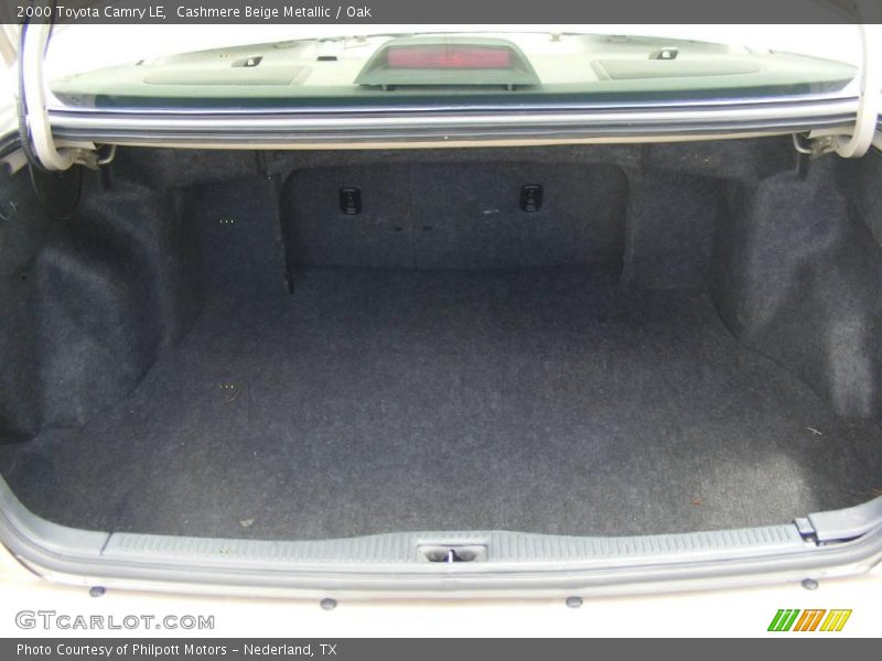 Cashmere Beige Metallic / Oak 2000 Toyota Camry LE
