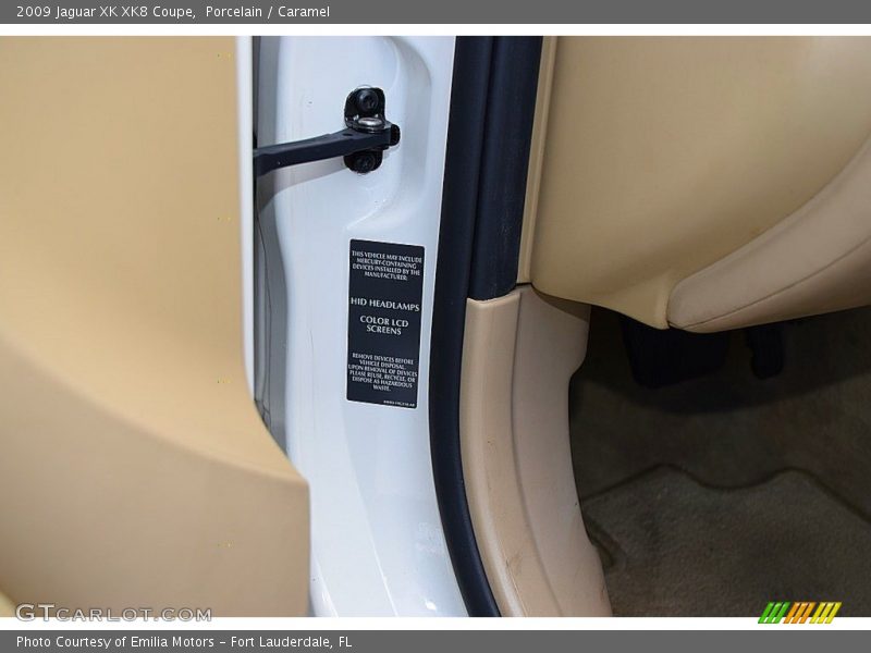Porcelain / Caramel 2009 Jaguar XK XK8 Coupe