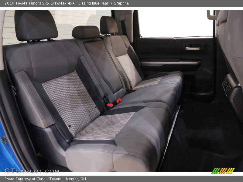 Blazing Blue Pearl / Graphite 2016 Toyota Tundra SR5 CrewMax 4x4