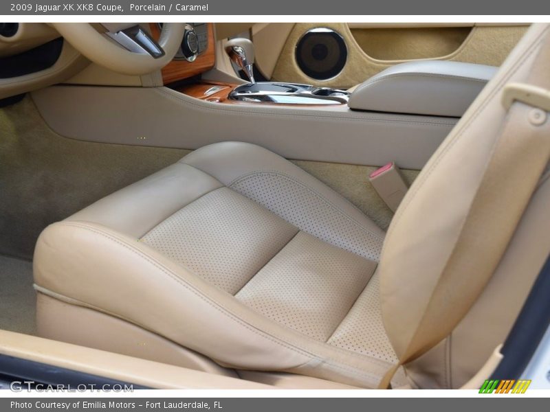 Porcelain / Caramel 2009 Jaguar XK XK8 Coupe