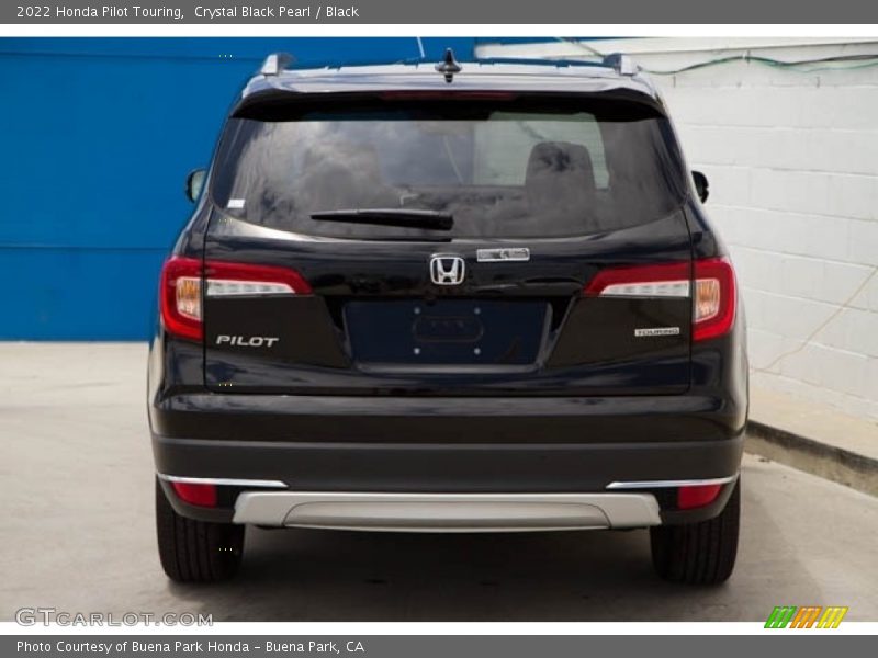 Crystal Black Pearl / Black 2022 Honda Pilot Touring