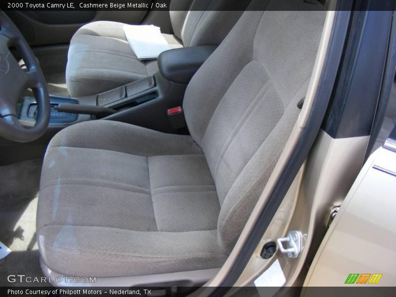 Cashmere Beige Metallic / Oak 2000 Toyota Camry LE