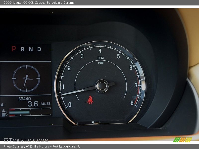 Porcelain / Caramel 2009 Jaguar XK XK8 Coupe