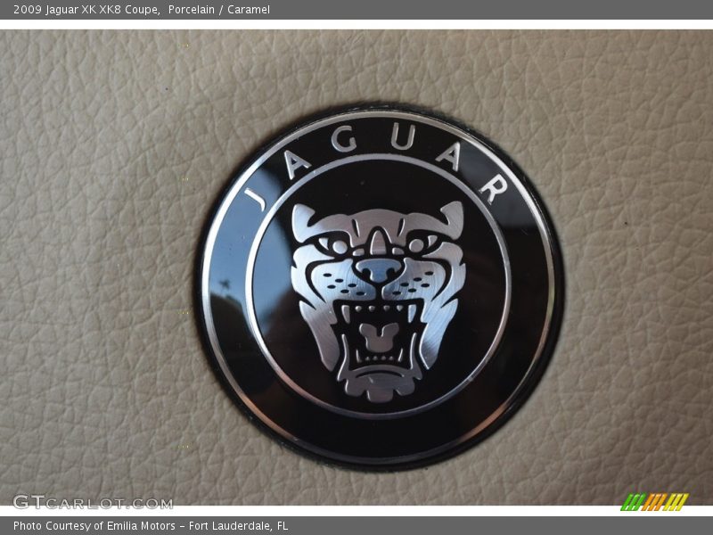 Porcelain / Caramel 2009 Jaguar XK XK8 Coupe