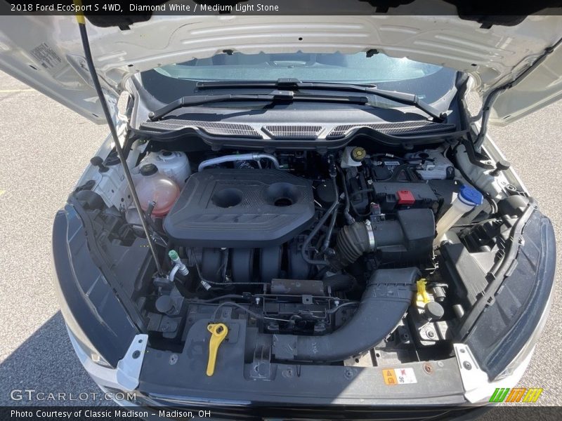 Diamond White / Medium Light Stone 2018 Ford EcoSport S 4WD