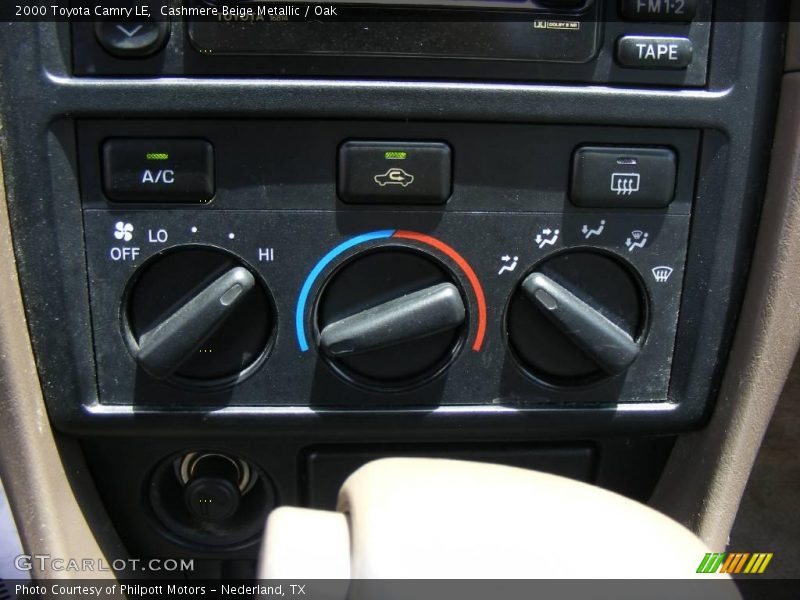 Cashmere Beige Metallic / Oak 2000 Toyota Camry LE