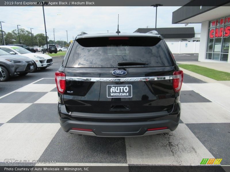 Agate Black / Medium Black 2019 Ford Explorer XLT