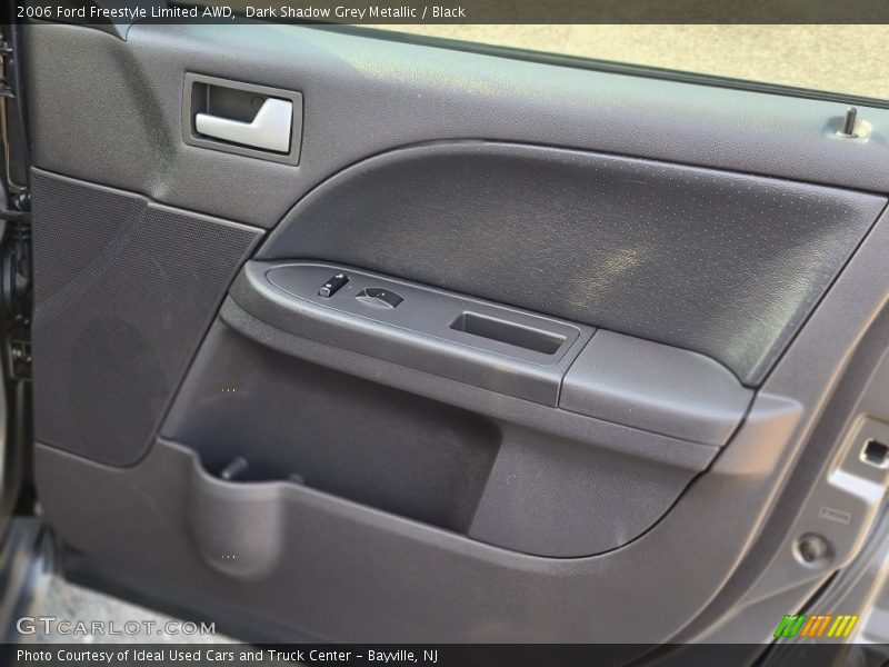 Dark Shadow Grey Metallic / Black 2006 Ford Freestyle Limited AWD