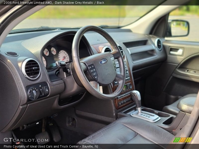 Dark Shadow Grey Metallic / Black 2006 Ford Freestyle Limited AWD