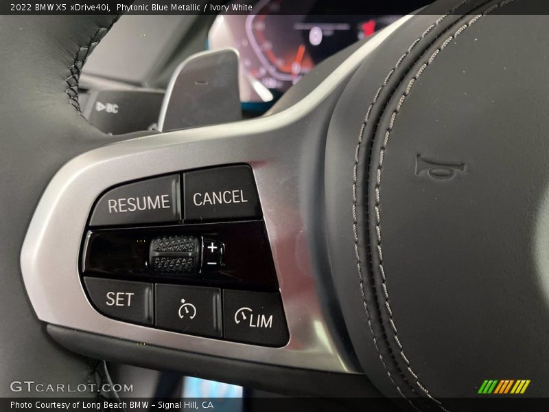  2022 X5 xDrive40i Steering Wheel