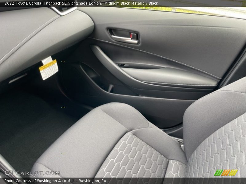 Midnight Black Metallic / Black 2022 Toyota Corolla Hatchback SE Nightshade Edition