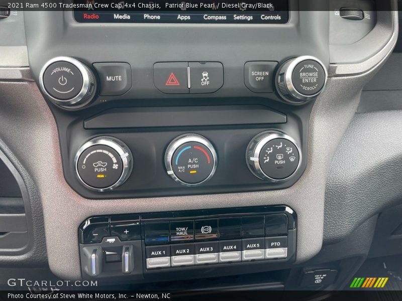 Controls of 2021 4500 Tradesman Crew Cab 4x4 Chassis