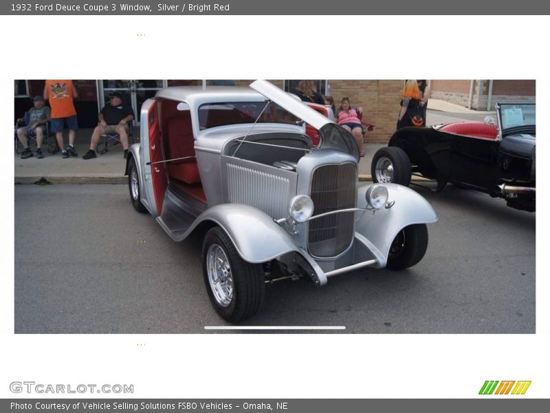 Silver / Bright Red 1932 Ford Deuce Coupe 3 Window