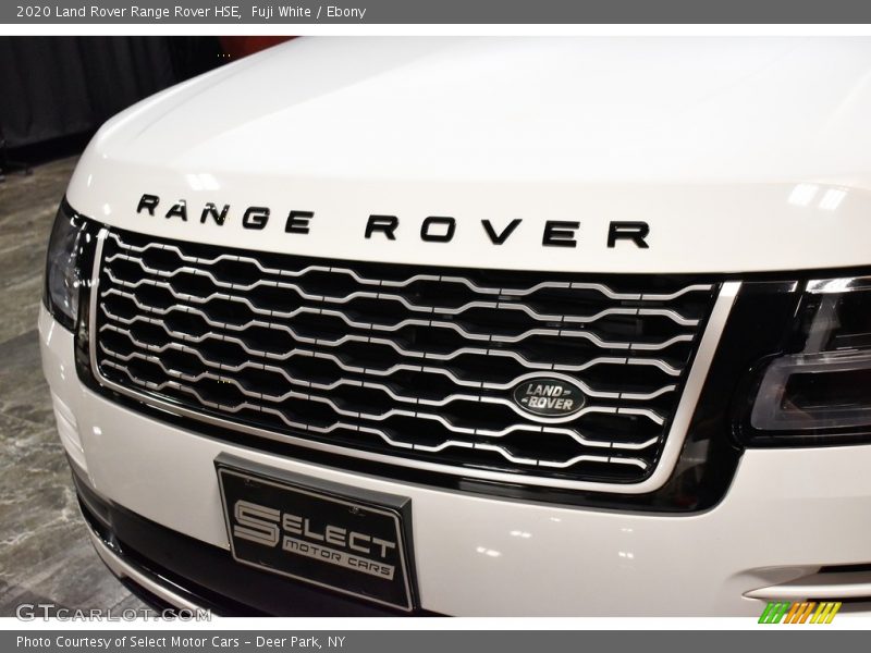 Fuji White / Ebony 2020 Land Rover Range Rover HSE