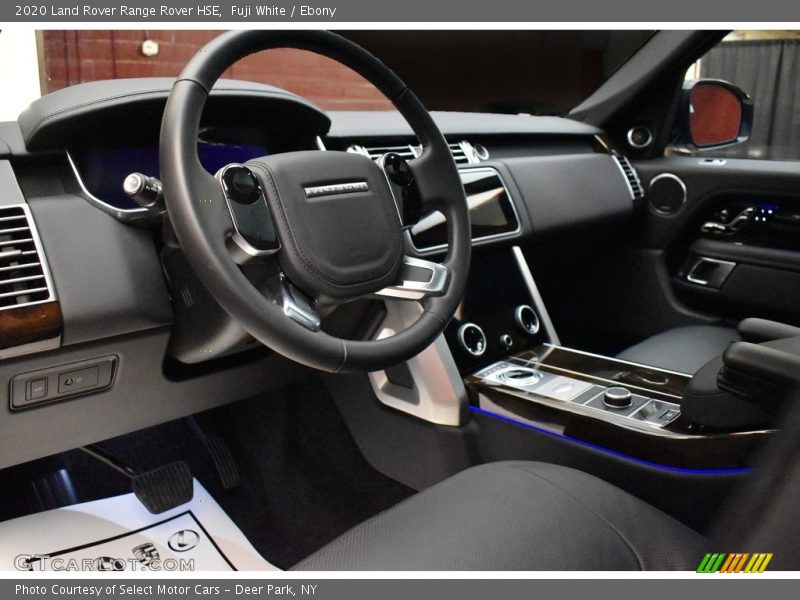 Fuji White / Ebony 2020 Land Rover Range Rover HSE