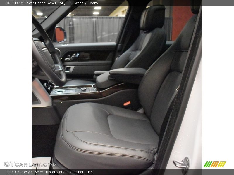 Fuji White / Ebony 2020 Land Rover Range Rover HSE