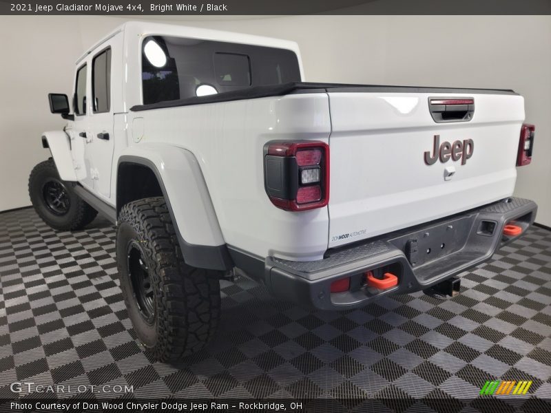 Bright White / Black 2021 Jeep Gladiator Mojave 4x4