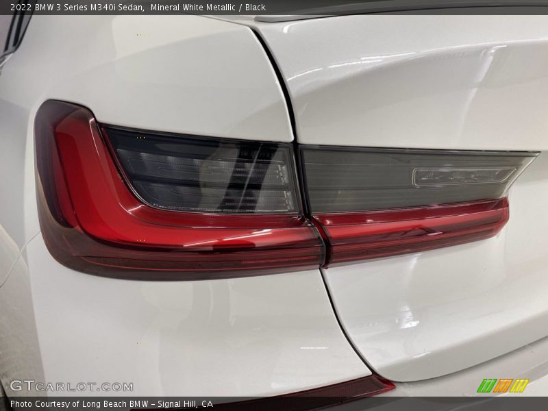 Mineral White Metallic / Black 2022 BMW 3 Series M340i Sedan