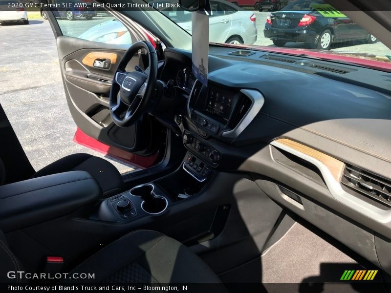 Red Quartz Tintcoat / Jet Black 2020 GMC Terrain SLE AWD