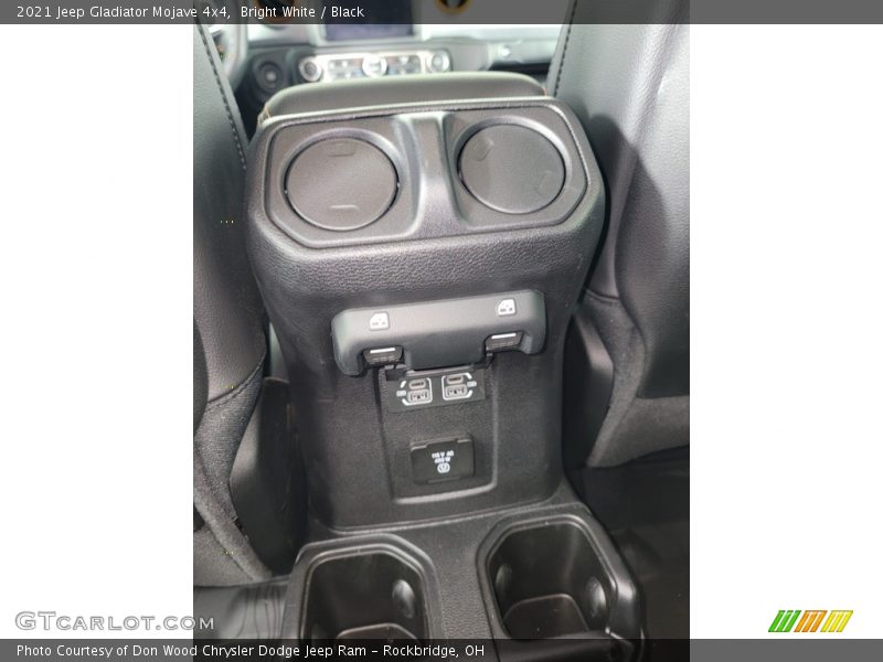 Bright White / Black 2021 Jeep Gladiator Mojave 4x4
