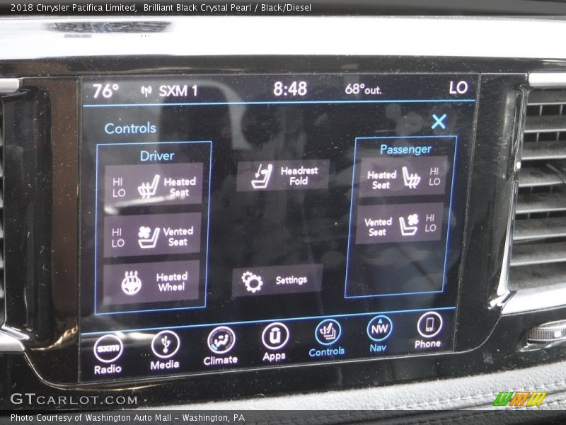Brilliant Black Crystal Pearl / Black/Diesel 2018 Chrysler Pacifica Limited