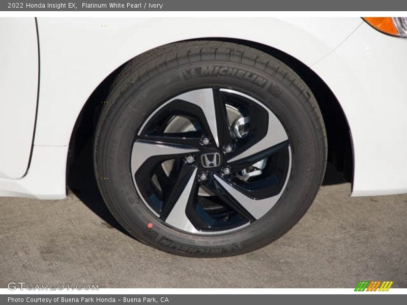 Platinum White Pearl / Ivory 2022 Honda Insight EX