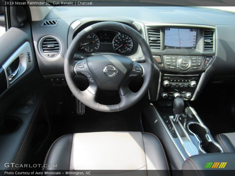 Gun Metallic / Charcoal 2019 Nissan Pathfinder SL