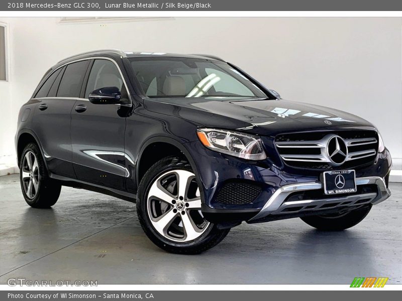 Lunar Blue Metallic / Silk Beige/Black 2018 Mercedes-Benz GLC 300
