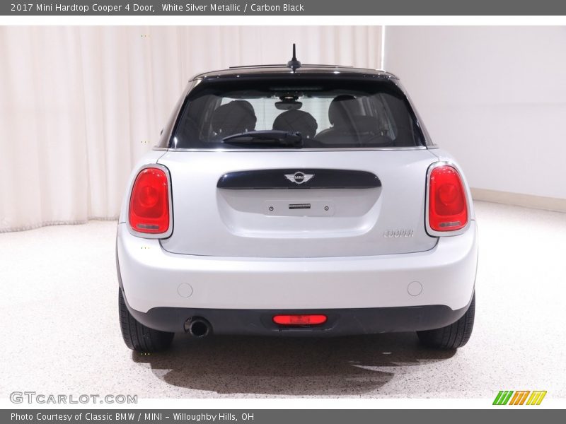 White Silver Metallic / Carbon Black 2017 Mini Hardtop Cooper 4 Door