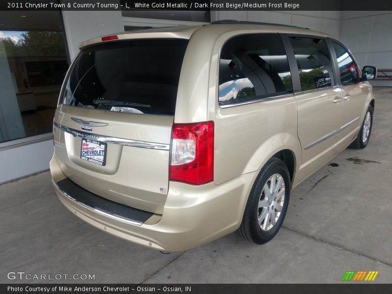 White Gold Metallic / Dark Frost Beige/Medium Frost Beige 2011 Chrysler Town & Country Touring - L