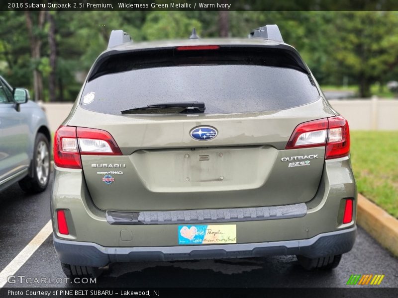 Wilderness Green Metallic / Warm Ivory 2016 Subaru Outback 2.5i Premium