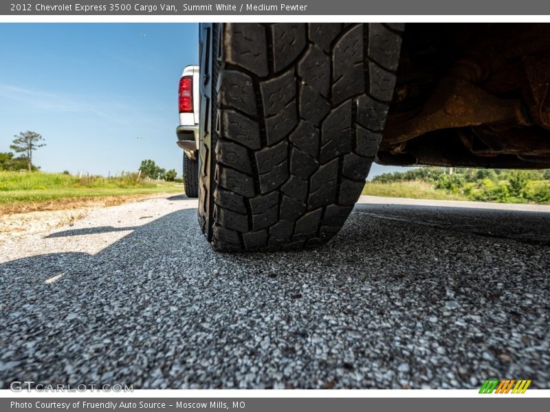 Summit White / Medium Pewter 2012 Chevrolet Express 3500 Cargo Van