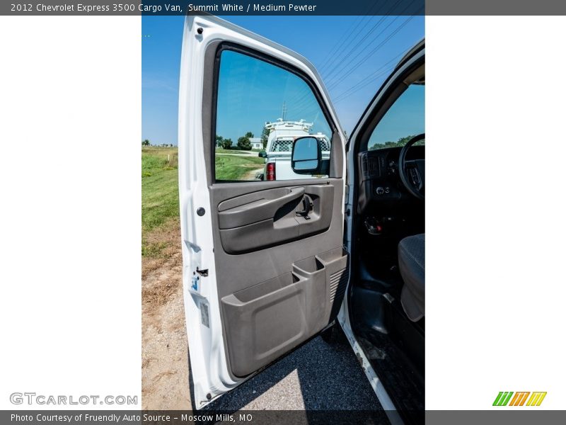 Summit White / Medium Pewter 2012 Chevrolet Express 3500 Cargo Van