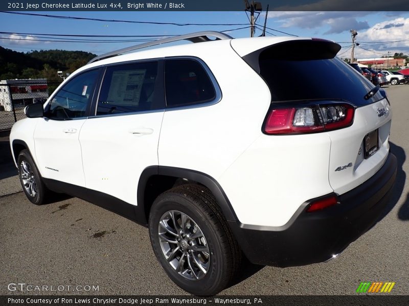 Bright White / Black 2021 Jeep Cherokee Latitude Lux 4x4