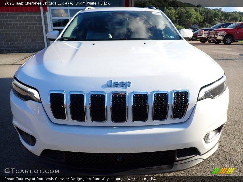 Bright White / Black 2021 Jeep Cherokee Latitude Lux 4x4